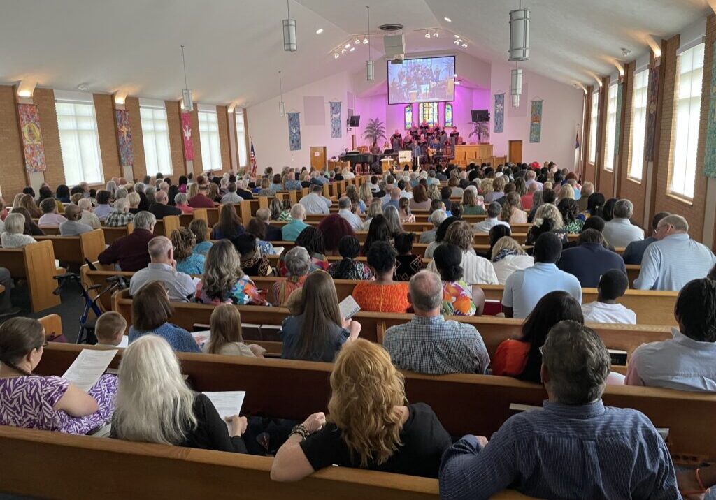 sanctuary2-mallard-creek-presbyterian-church-25